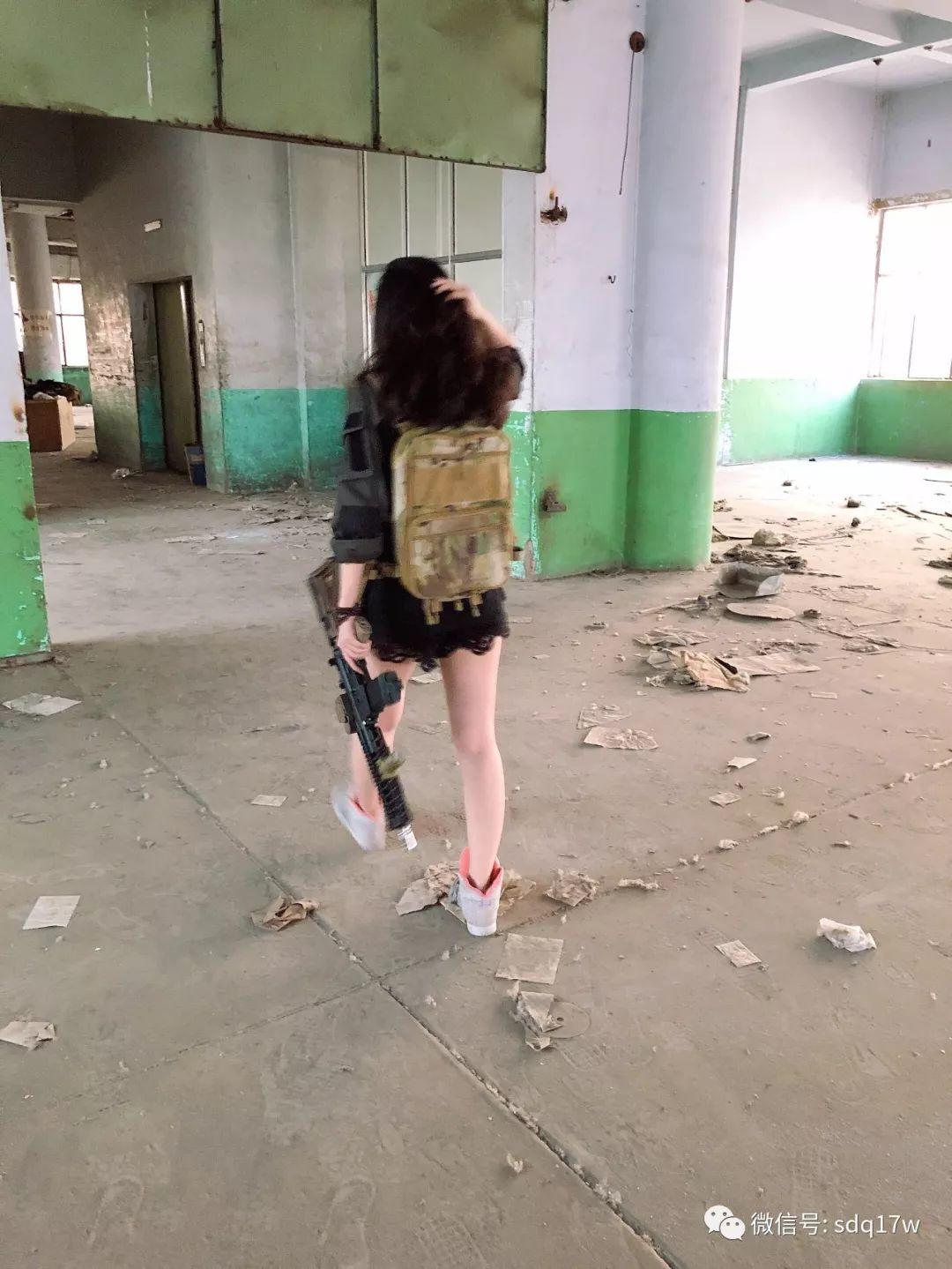 莱芜墨队小姐姐私照