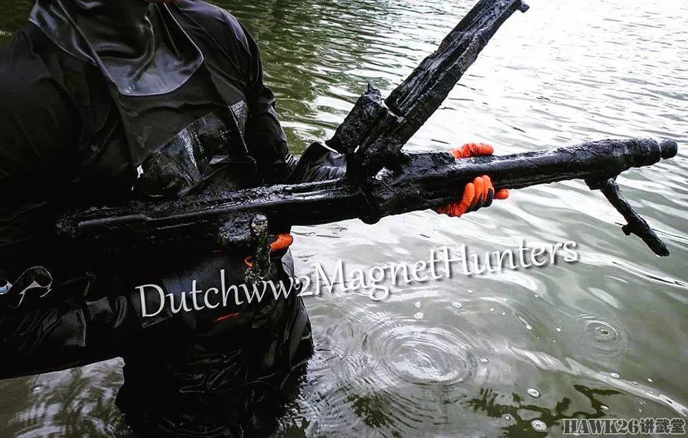 德军Stg 44突击步枪再现人间 荷兰“磁铁猎人”晒出最新收获