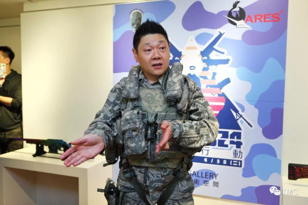 TMC x 靠边走艺术空间| 军事装备结合艺术展览(多图) TMC x 靠边走艺术空间| 军事装备结合艺术展览(多图)