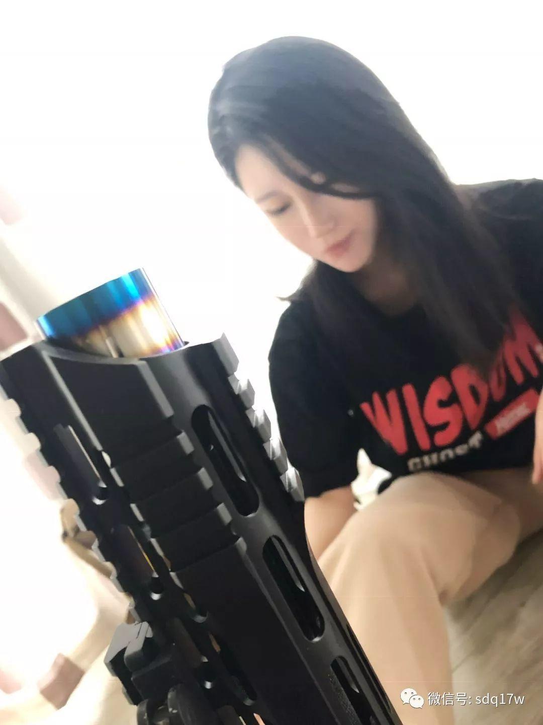 莱芜墨队小姐姐私照