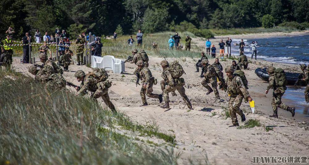 Bv.206全地形车成功抢得C位 英国海军陆战队在爱沙尼亚登陆