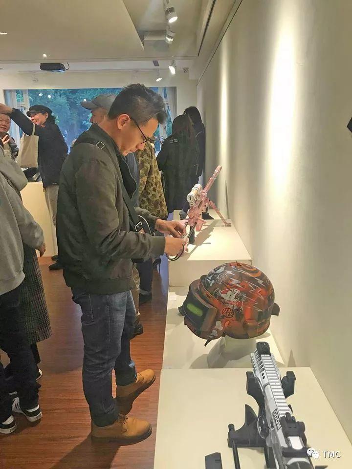 TMC x 靠边走艺术空间| 军事装备结合艺术展览(多图) TMC x 靠边走艺术空间| 军事装备结合艺术展览(多图)