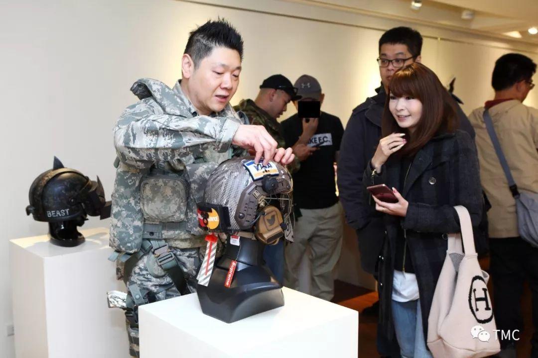 TMC x 靠边走艺术空间| 军事装备结合艺术展览(多图) TMC x 靠边走艺术空间| 军事装备结合艺术展览(多图)
