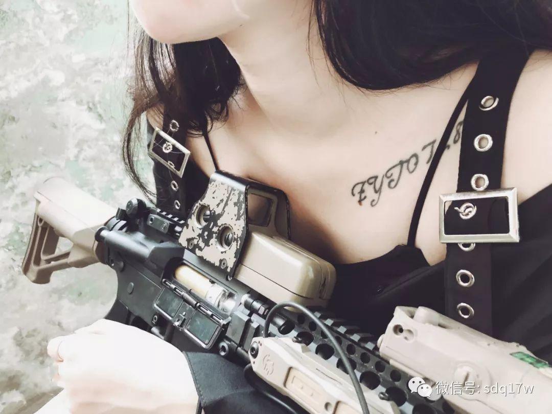 莱芜墨队小姐姐私照