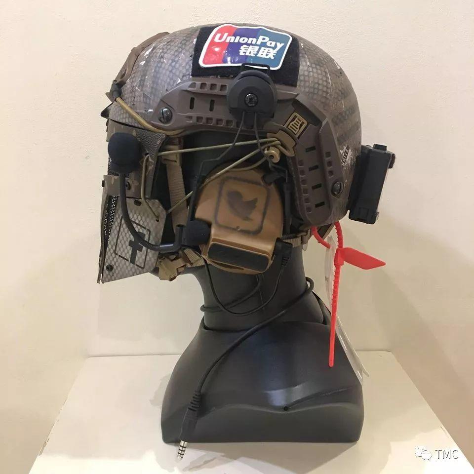TMC x 靠边走艺术空间| 军事装备结合艺术展览——头盔篇 TMC x 靠边走艺术空间| 军事装备结合艺术展览——头盔篇