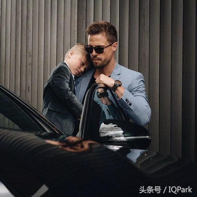 篮板、弹药箱、酒桶制成的木头手表,颠覆全球时尚圈腕表认知 篮板、弹药箱、酒桶制成的木头手表,颠覆全球时尚圈腕表认知