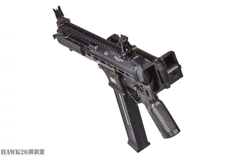 细品：LWRCI公司SMG-45 世界性能最佳.45 ACP口径冲锋枪