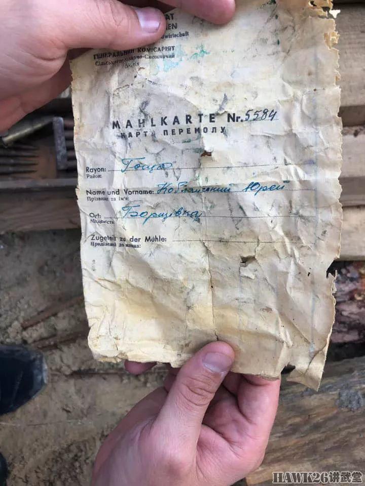 乌克兰一警察局尘封70年的秘密武器库曝光 地下室还有多个墓穴