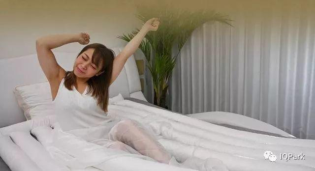 5秒卖出几万条的日式乌冬面被子，真的那么爽吗？