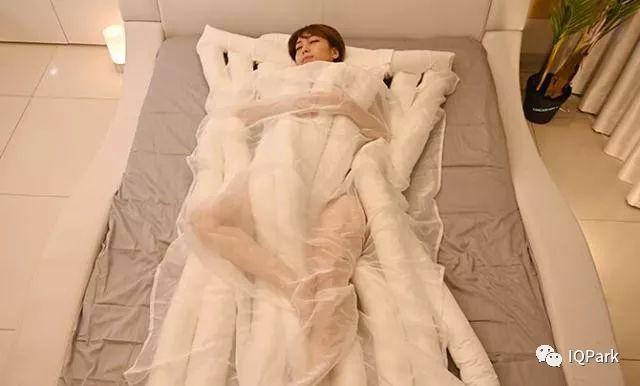 5秒卖出几万条的日式乌冬面被子，真的那么爽吗？