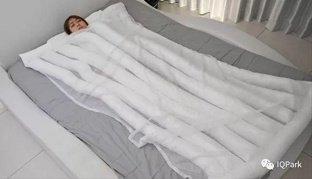 5秒卖出几万条的日式乌冬面被子，真的那么爽吗？