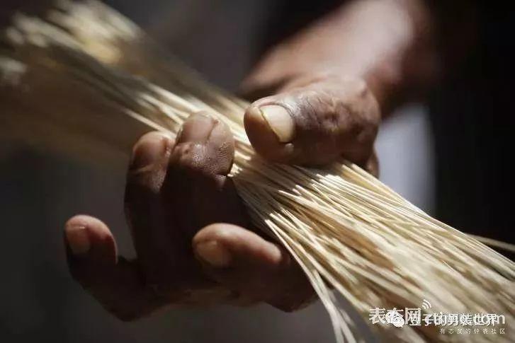 明明是厄瓜多尔产,为什么偏偏叫巴拿马草帽? 明明是厄瓜多尔产,为什么偏偏叫巴拿马草帽?