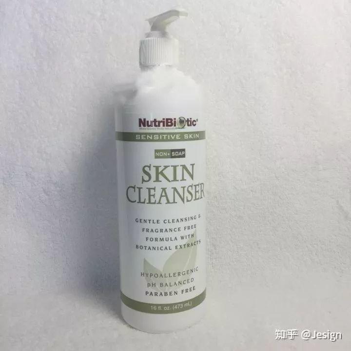 给你 400 块，如何搭配出一套学生适用的简易护肤系列？