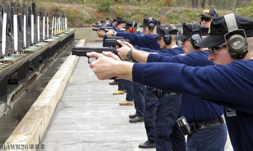 究竟要不要保险？军用警用手枪该如何选择 美国资深警员有话说