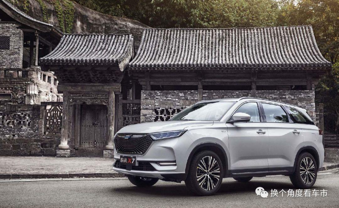 为当红一代而来，长安欧尚X7打造国产SUV精品标杆