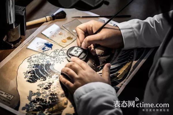 一枚机芯控制三个表盘？积家这块Reverso把我看呆了！