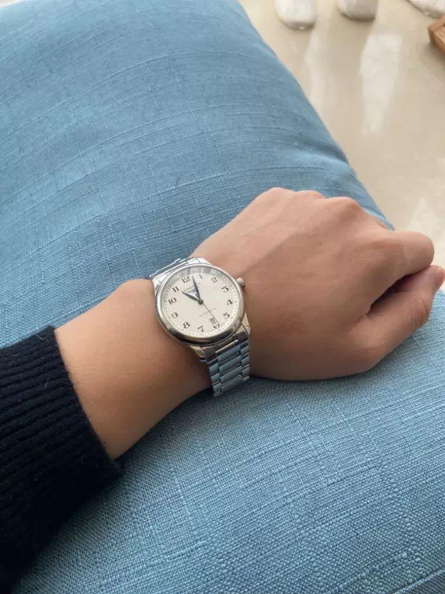 朋友拿了一块绿水鬼给我抵债，然后发现竟然是假的，什么水平？
