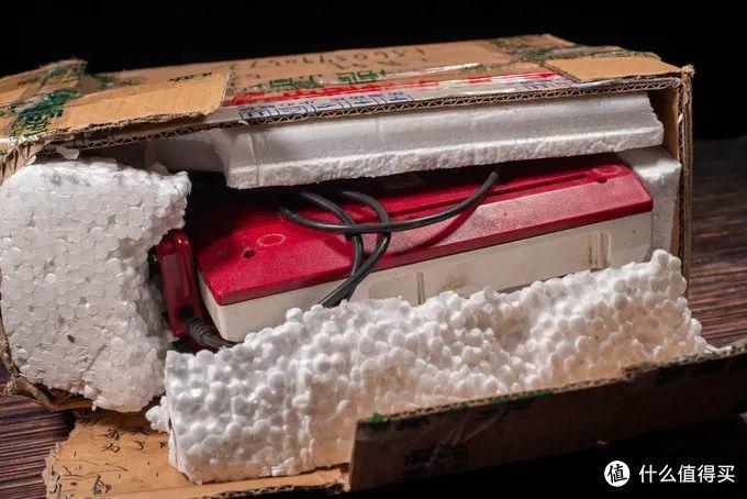 狂拆老旧红白机，我流着泪发现这些秘密…