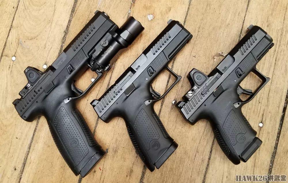 目标杂志编辑选择奖：CZ P-10S 可安装红点瞄准镜的微型手枪