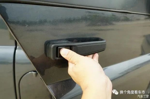 乌拉！售13.88万元苏军UAZ-469系越野车