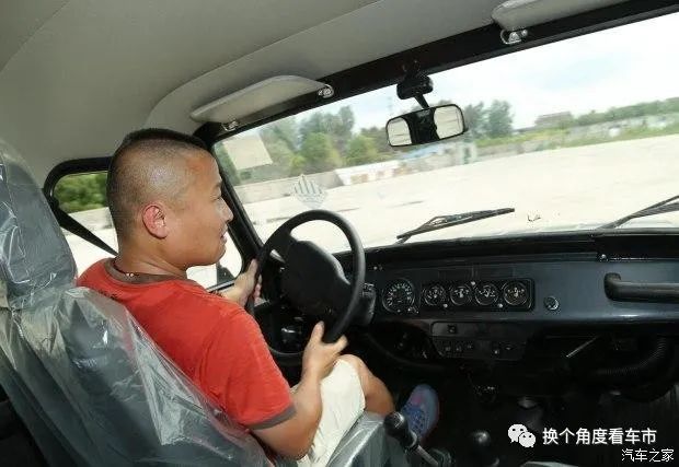 乌拉！售13.88万元苏军UAZ-469系越野车