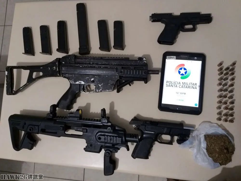 各国警方争相晒缉枪成果 3D打印版格洛克现身 变造枪械为数众多