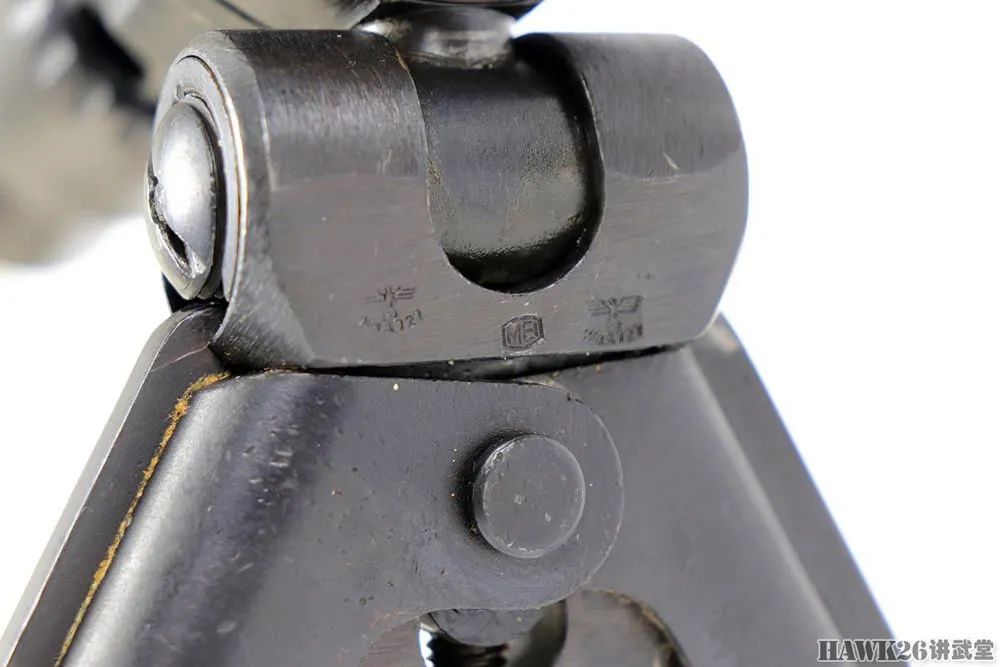【拍卖行】美国二手枪店的重量级商品“德国电锯”MG34机枪被当成步枪卖