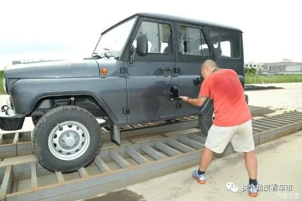乌拉！售13.88万元苏军UAZ-469系越野车