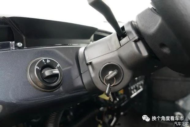 乌拉！售13.88万元苏军UAZ-469系越野车