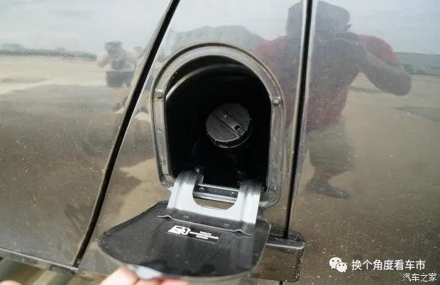 乌拉！售13.88万元苏军UAZ-469系越野车