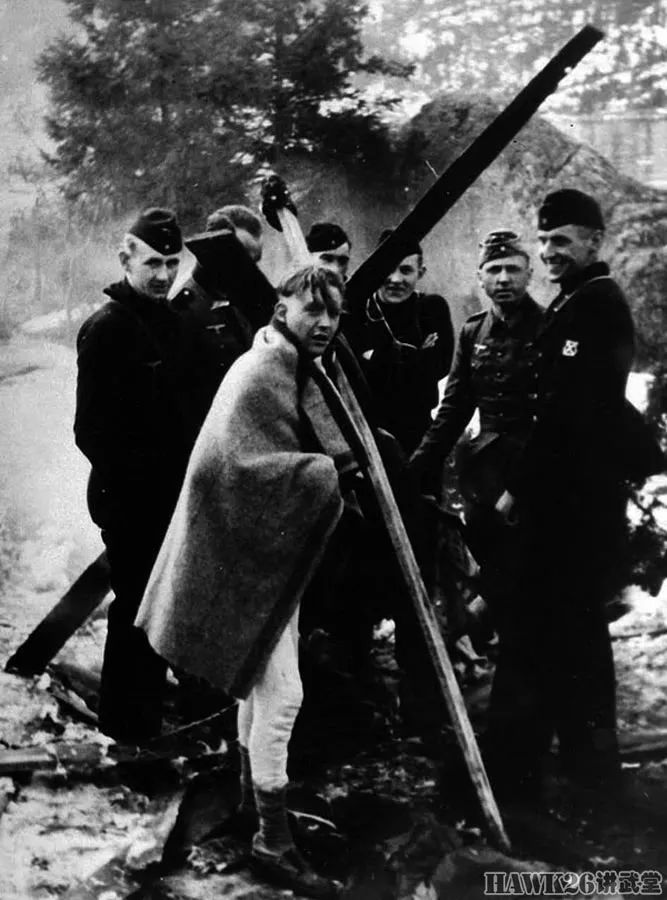 图说：80年前的“挪威战役”德国海军新型巡洋舰被岸防鱼雷击沉