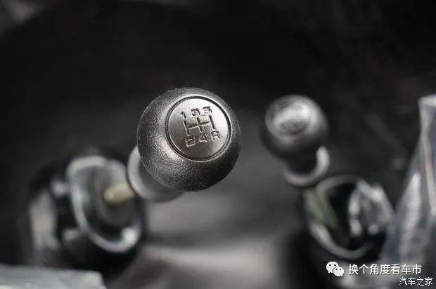 乌拉！售13.88万元苏军UAZ-469系越野车