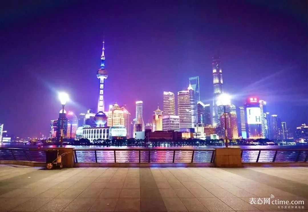 表圈“毒舌”告诉你：百达翡丽、劳力士……2019年有哪些表，值得买？