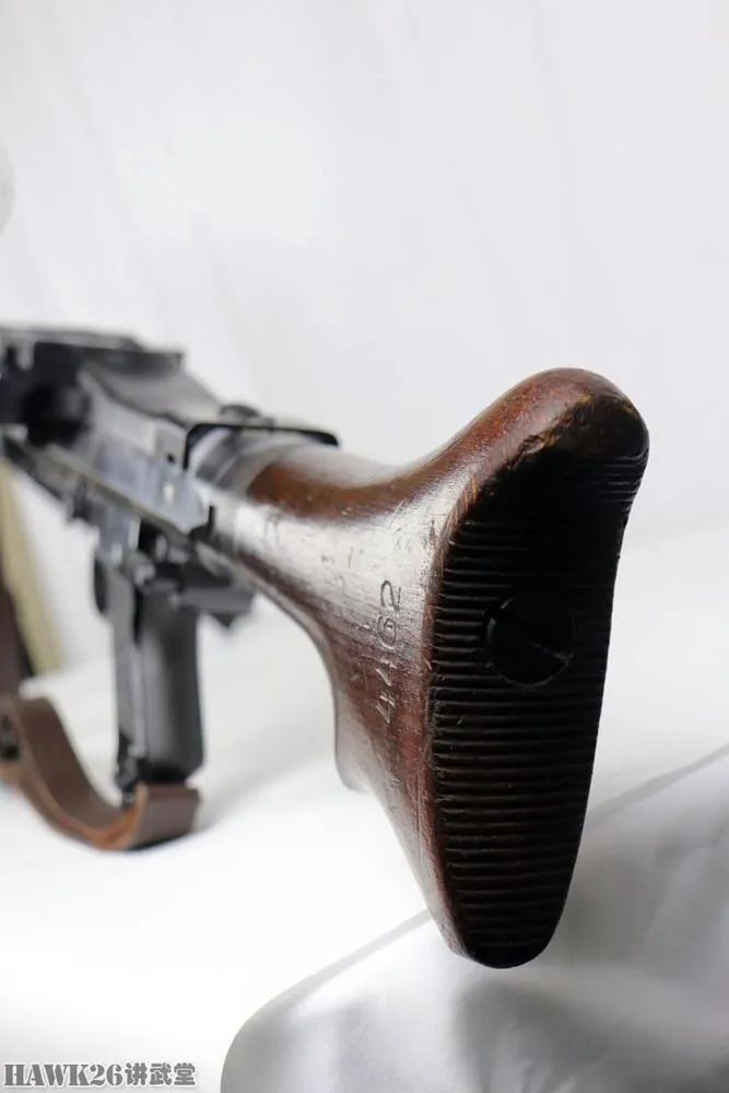 【拍卖行】美国二手枪店的重量级商品“德国电锯”MG34机枪被当成步枪卖