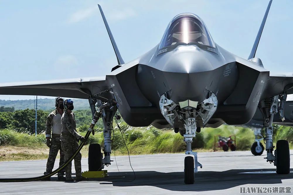 【图集】F-35现身野战机场 阿拉斯加战斗机中队赴关岛参加“游击战”
