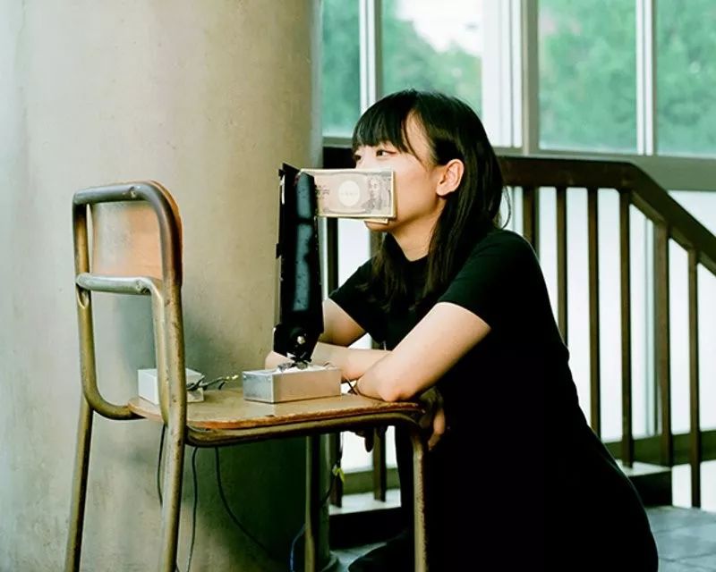 90 后少女自制「巨乳」，单身狗看到都直跺脚！