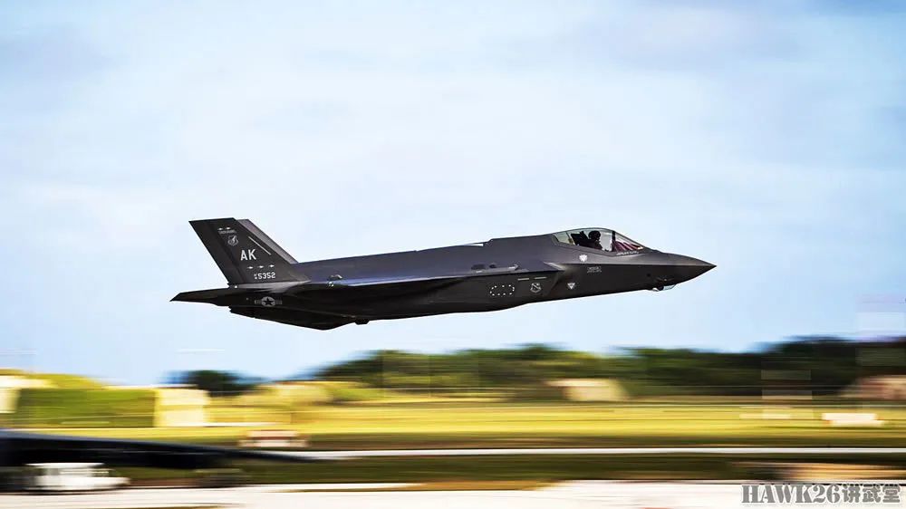 【图集】F-35现身野战机场 阿拉斯加战斗机中队赴关岛参加“游击战”