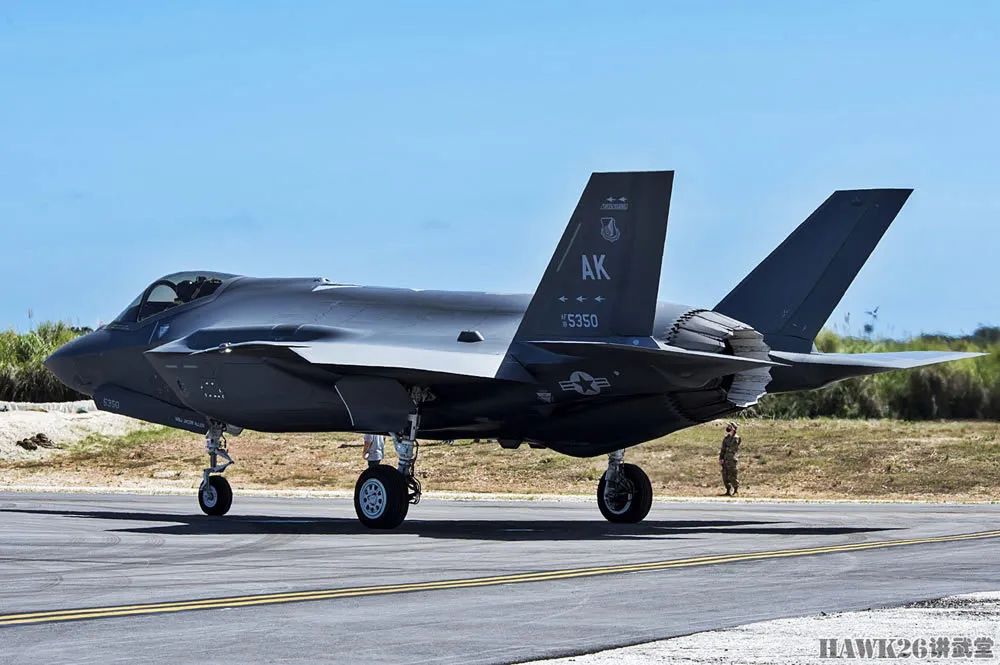 【图集】F-35现身野战机场 阿拉斯加战斗机中队赴关岛参加“游击战”